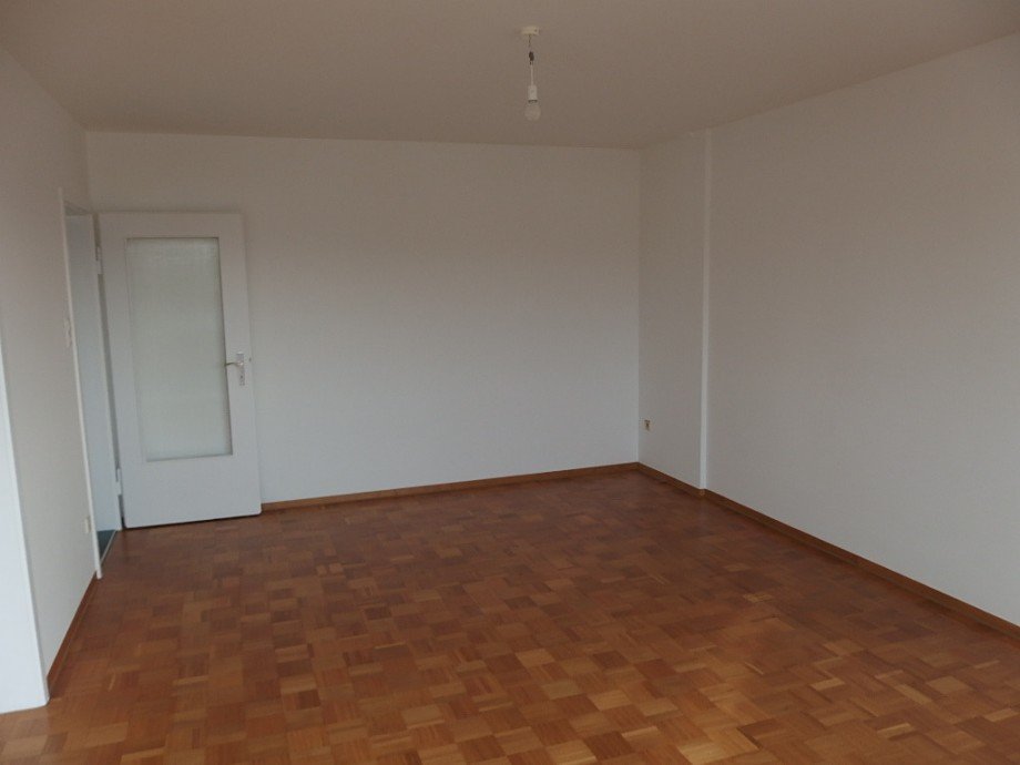 Zimmer 3 Mehrfamilienhaus Stuttgart